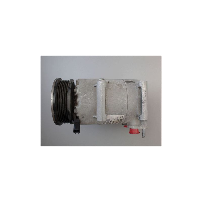 COMPRESSEUR AIR CONDITIONNE VOLVO V40