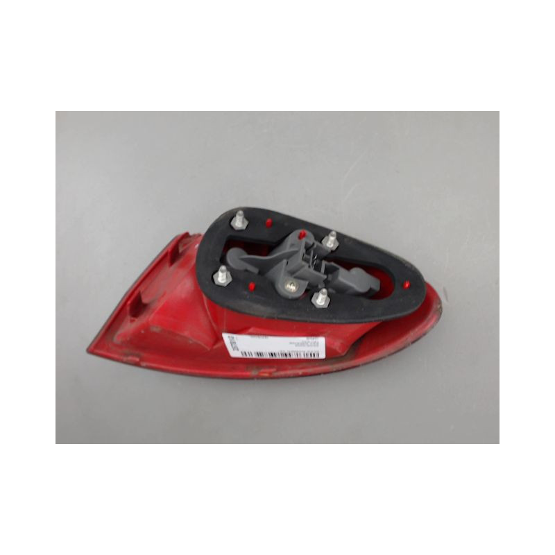 FEU ARRIERE GAUCHE  ALFA ROMEO 147