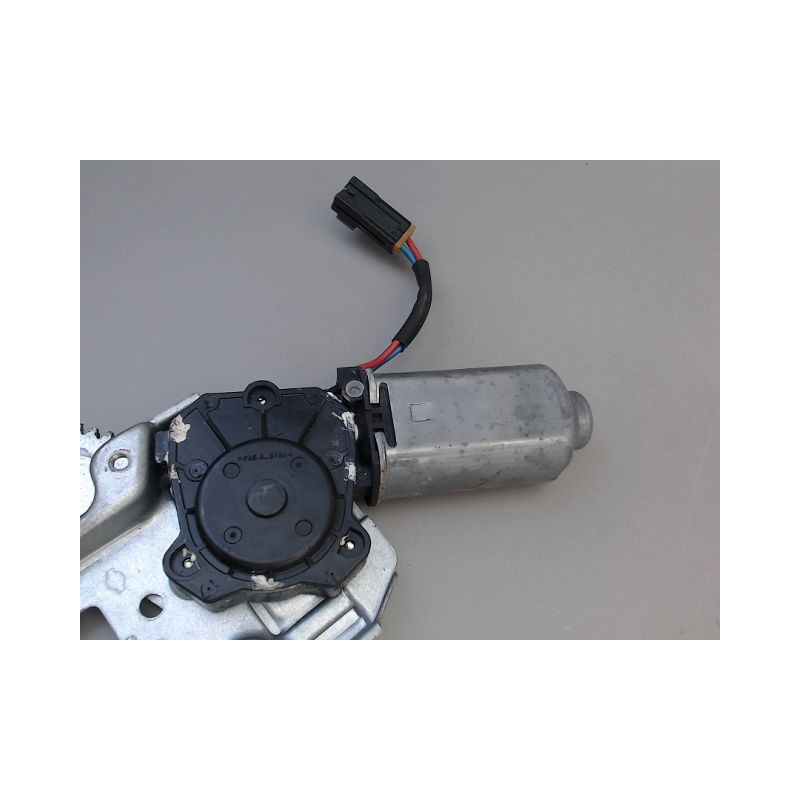 MECANISME LEVE-GLACE AVANT DROIT NISSAN MICRA