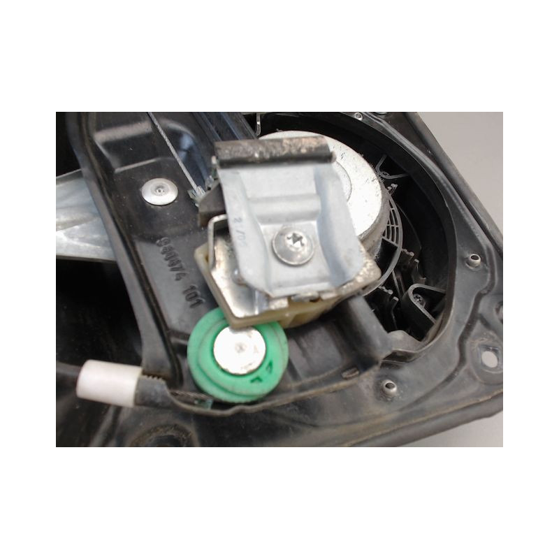 MECANISME LEVE-GLACE AVANT DROIT VOLKSWAGEN PASSAT