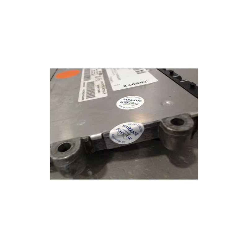 CALCULATEUR MOTEUR PEUGEOT 206