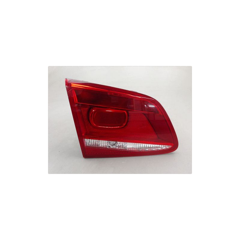 FEU ARRIERE INTERIEUR GAUCHE VOLKSWAGEN PASSAT