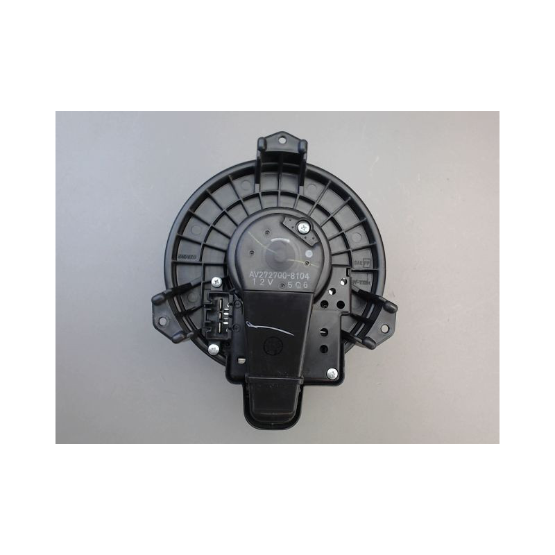 MOTEUR VENTILATEUR CHAUFFAGE TOYOTA VERSO