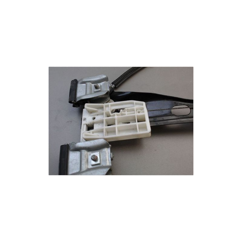 MECANISME LEVE-GLACE AVANT DROIT SKODA FABIA
