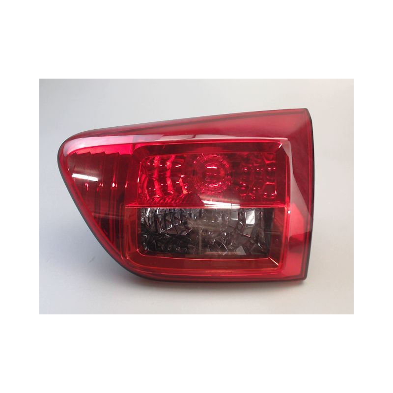 FEU ARRIERE INTERIEUR DROIT PEUGEOT 4007