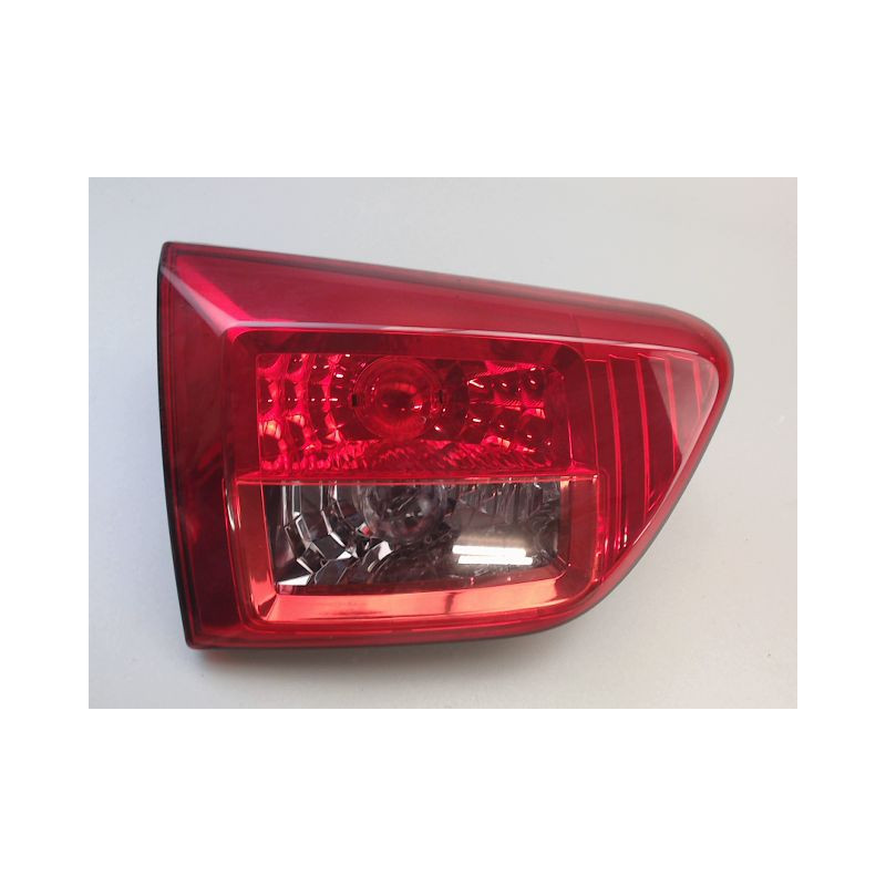 FEU ARRIERE INTERIEUR GAUCHE PEUGEOT 4007