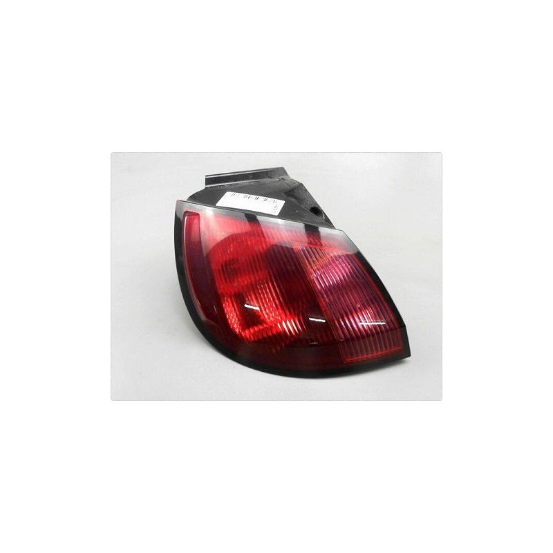 FEU ARRIERE GAUCHE  MITSUBISHI COLT CZ 2005-