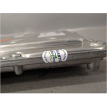 CALCULATEUR MOTEUR AUDI A4
