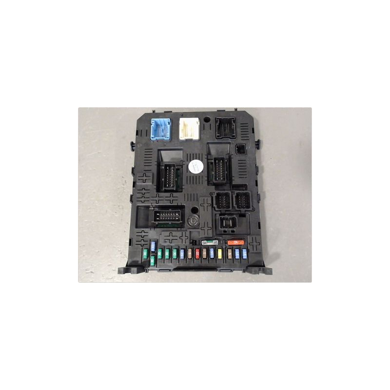 BOITIER GESTION HABITACLE PEUGEOT 308