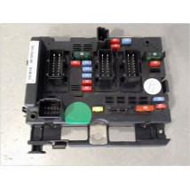BOITE A FUSIBLES PEUGEOT 206