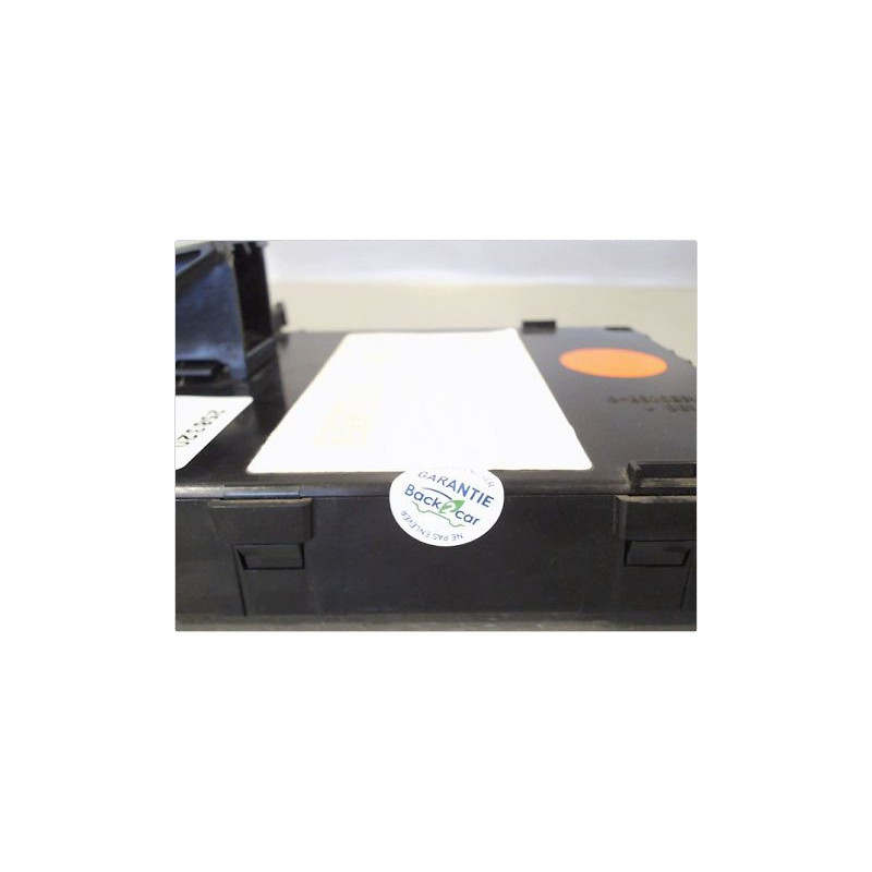 BOITIER GESTION HABITACLE RENAULT CLIO