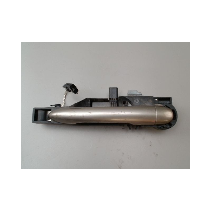 POIGNEE EXTERIEURE PORTE AVANT DROIT RENAULT LAGUNA