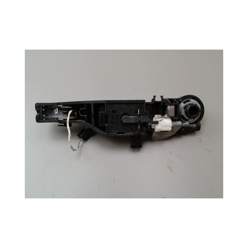 POIGNEE EXTERIEURE PORTE AVANT DROIT RENAULT LAGUNA