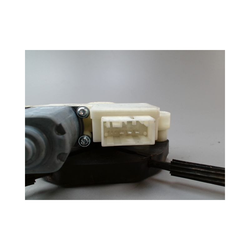 MECANISME LEVE-GLACE ARRIERE GAUCHE VOLKSWAGEN GOLF