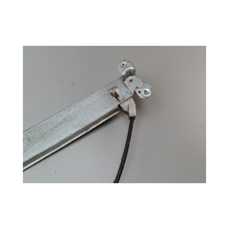 MECANISME LEVE-GLACE ARRIERE DROIT NISSAN KING-CAB