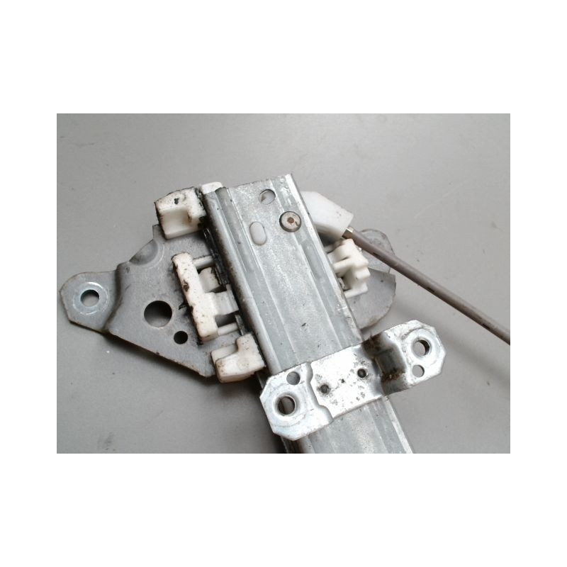 MECANISME LEVE-GLACE ARRIERE GAUCHE NISSAN KING-CAB