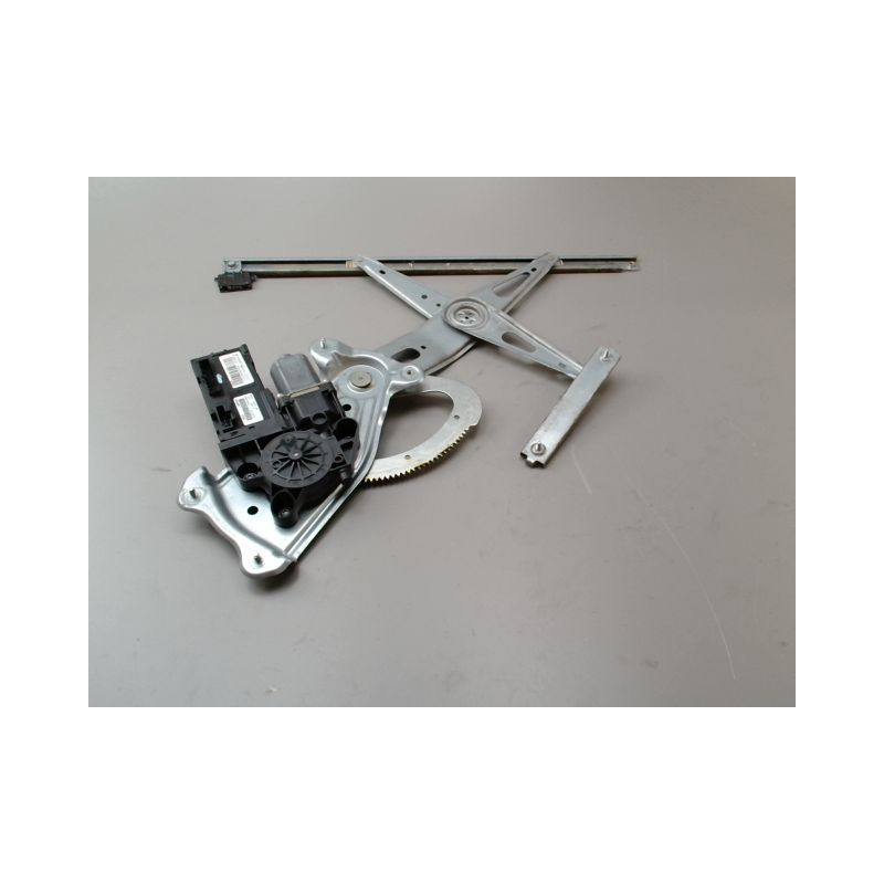 MECANISME LEVE-GLACE AVANT GAUCHE RENAULT MEGANE