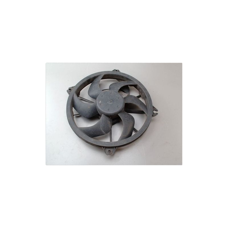 MOTEUR VENTILATEUR RADIATEUR PEUGEOT 407