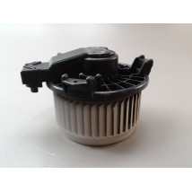 MOTEUR VENTILATEUR CHAUFFAGE TOYOTA YARIS