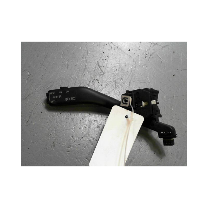 COMMANDE CLIGNOTANT SEAT TOLEDO