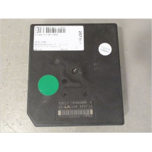 BOITE A FUSIBLES RENAULT MEGANE