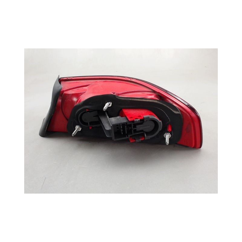 FEU ARRIERE GAUCHE  ALFA ROMEO 159