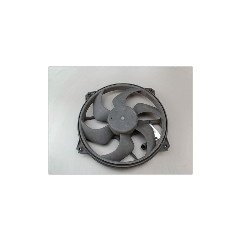 MOTEUR VENTILATEUR RADIATEUR PEUGEOT 307