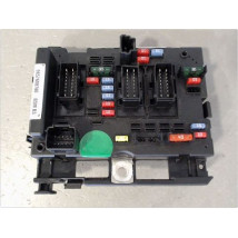 BOITE A FUSIBLES PEUGEOT 206
