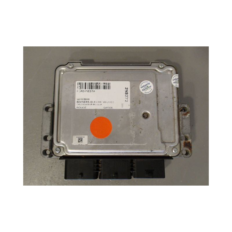 CALCULATEUR MOTEUR FORD FIESTA
