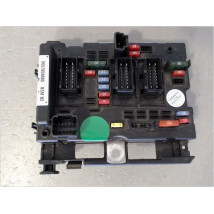 BOITE A FUSIBLES PEUGEOT 206