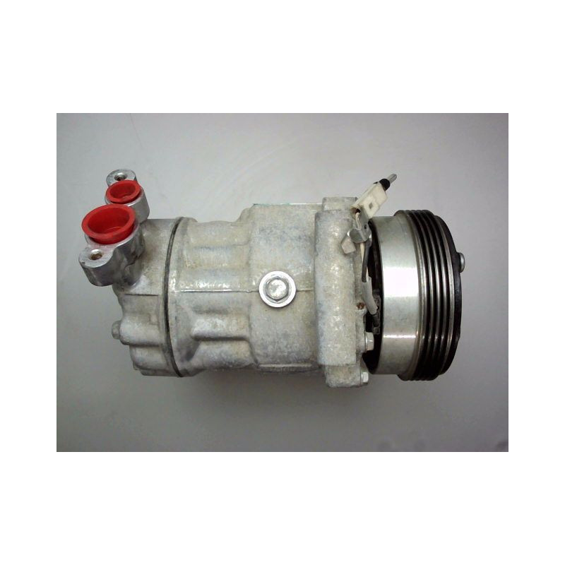 COMPRESSEUR AIR CONDITIONNE RENAULT CLIO