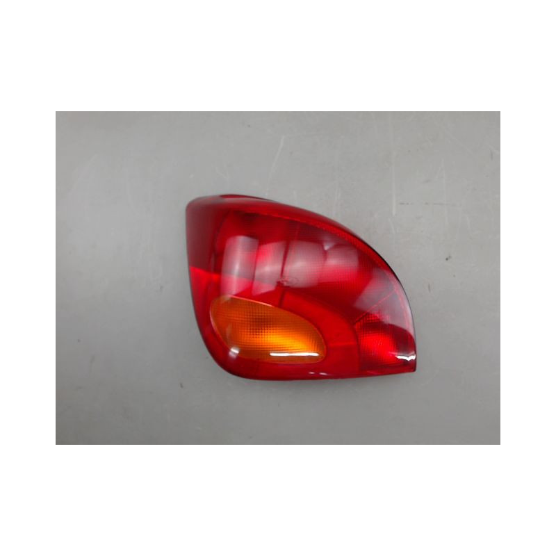 FEU ARRIERE GAUCHE  FORD FIESTA