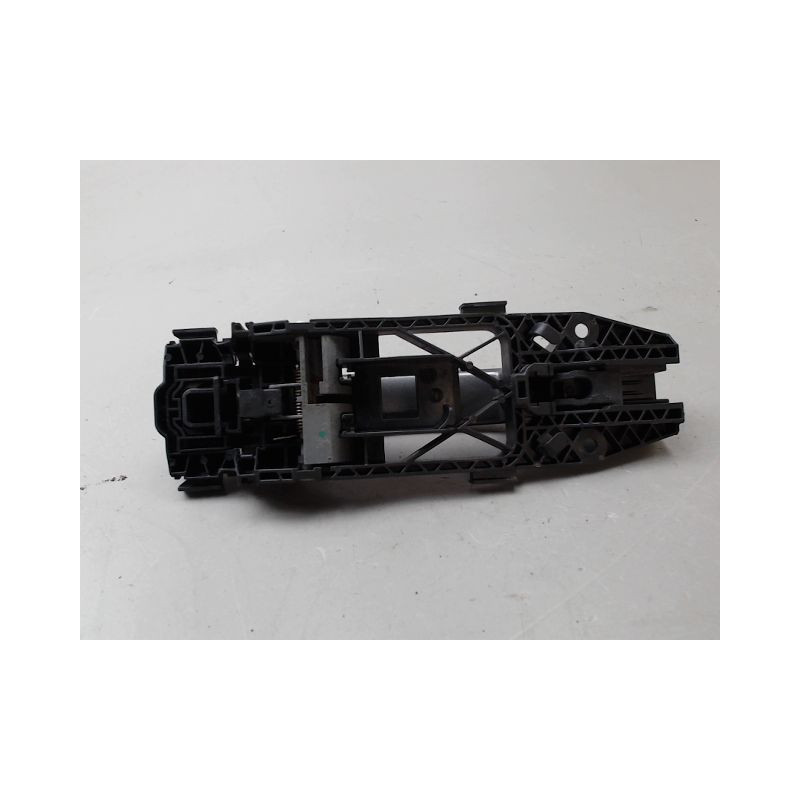 POIGNEE EXTERIEURE PORTE AVANT DROIT VOLKSWAGEN POLO