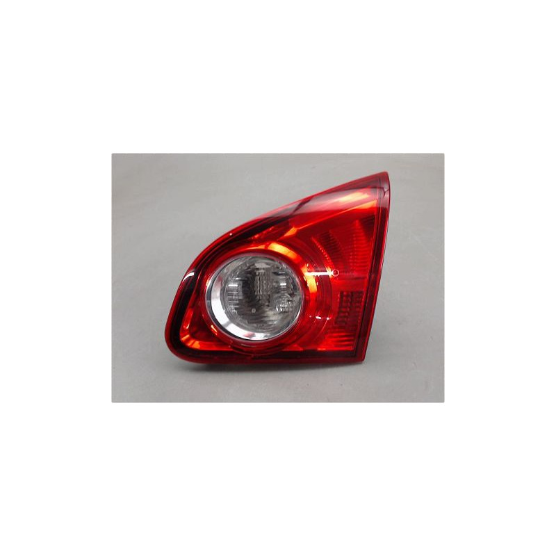 FEU ARRIERE INTERIEUR DROIT NISSAN QASHQAI