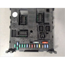 BOITIER GESTION HABITACLE PEUGEOT 5008