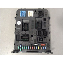 BOITIER GESTION HABITACLE PEUGEOT 5008