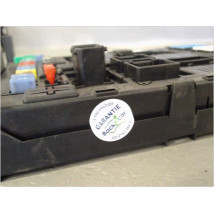BOITIER GESTION HABITACLE PEUGEOT 5008