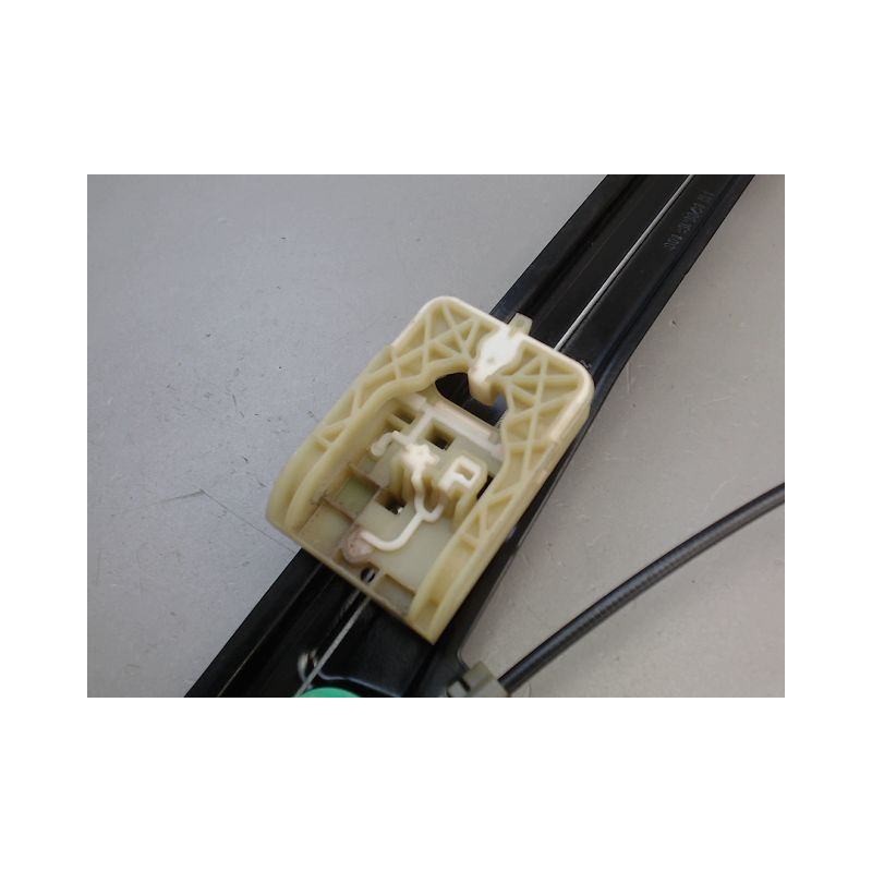 MECANISME LEVE-GLACE AVANT GAUCHE VOLKSWAGEN PASSAT