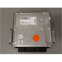 CALCULATEUR MOTEUR RENAULT MEGANE