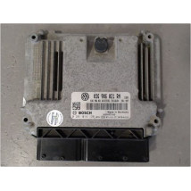 CALCULATEUR MOTEUR VOLKSWAGEN TOURAN