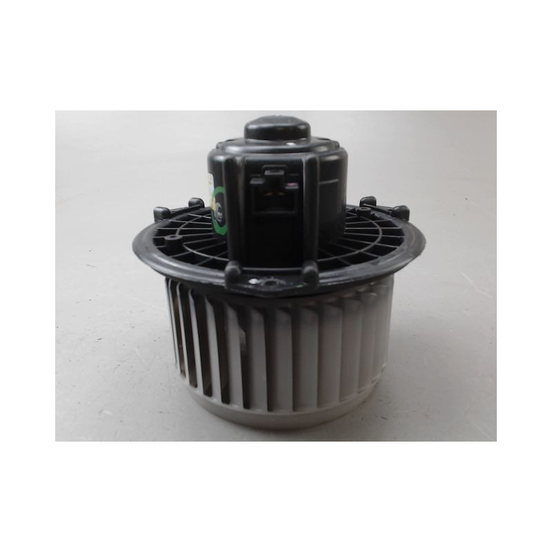 MOTEUR VENTILATEUR CHAUFFAGE NISSAN PIXO
