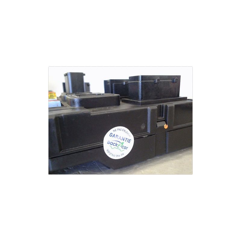 BOITIER GESTION HABITACLE PEUGEOT 1007