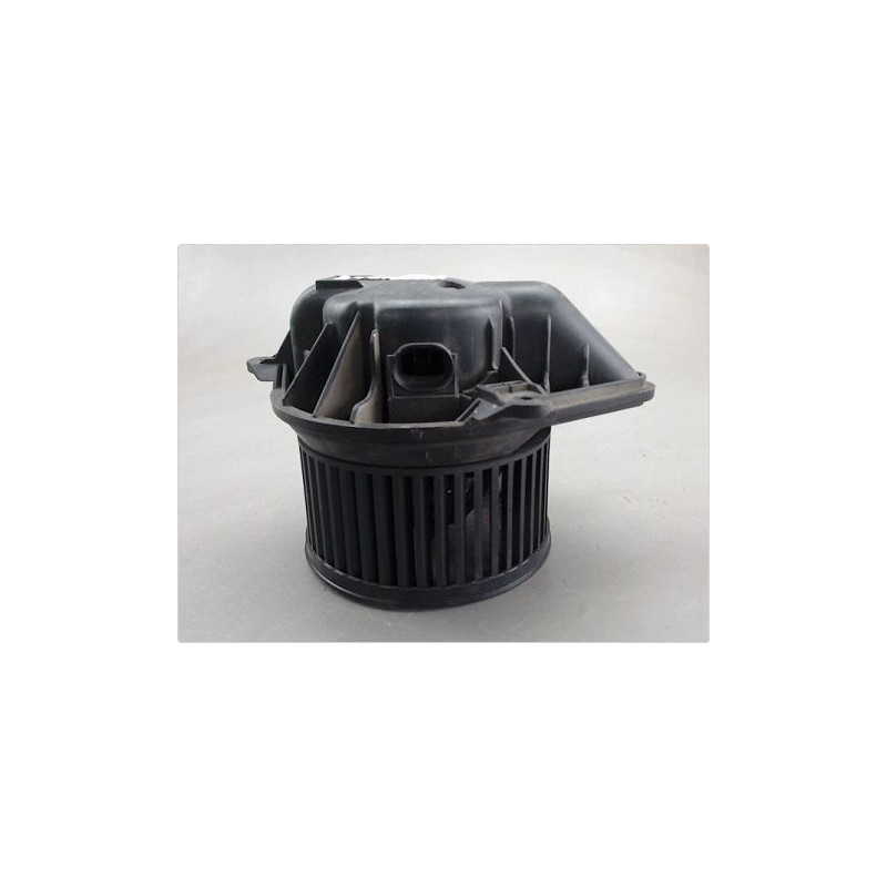 MOTEUR VENTILATEUR CHAUFFAGE RENAULT TRAFIC