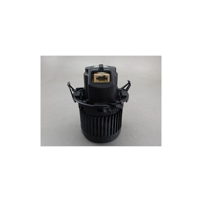 MOTEUR VENTILATEUR CHAUFFAGE RENAULT CLIO