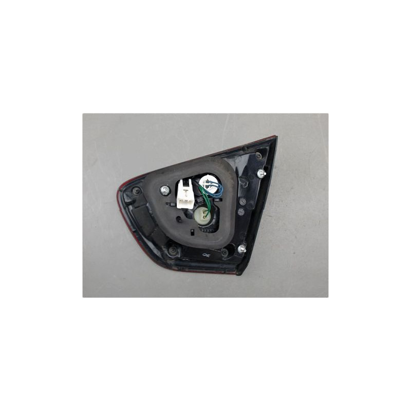 FEU ARRIERE INTERIEUR GAUCHE KIA RIO