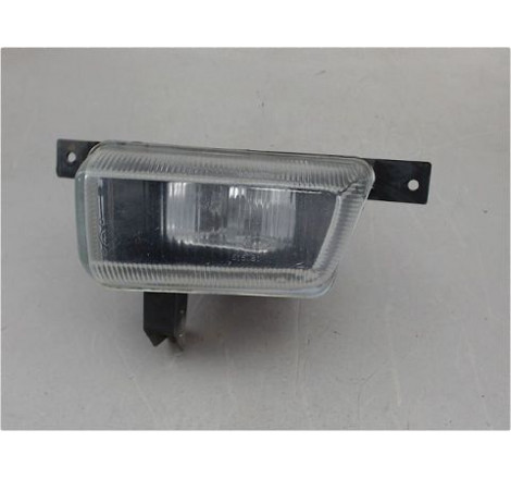 PHARE ANTIBROUILLARD AVD