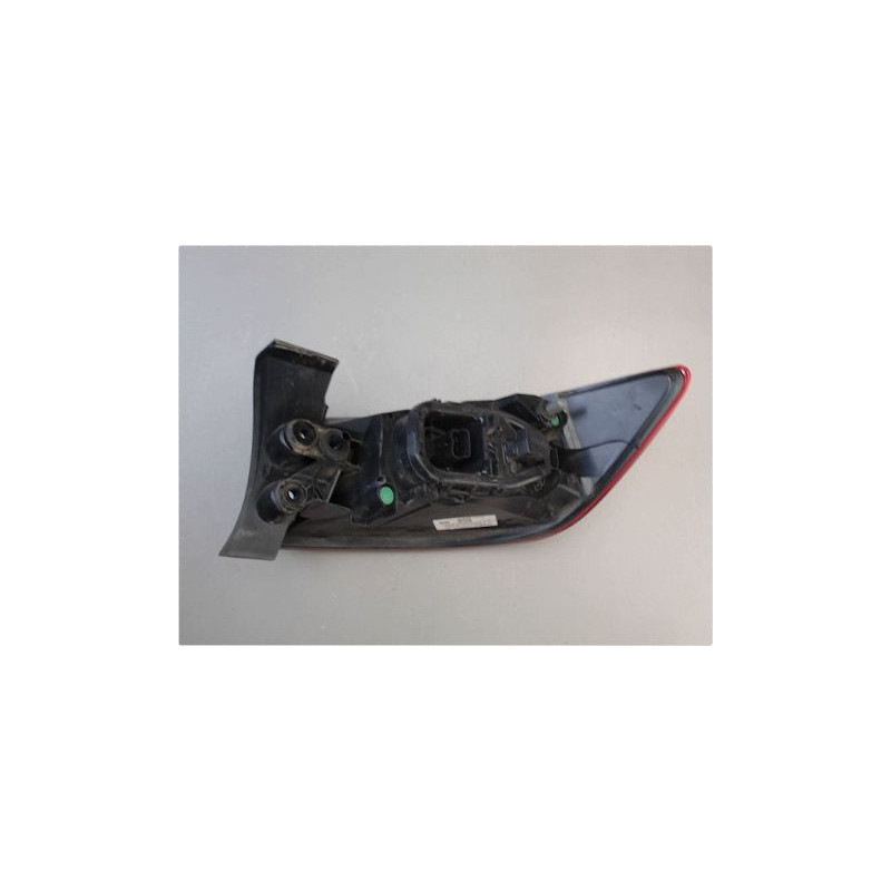 FEU ARRIERE GAUCHE  RENAULT CLIO