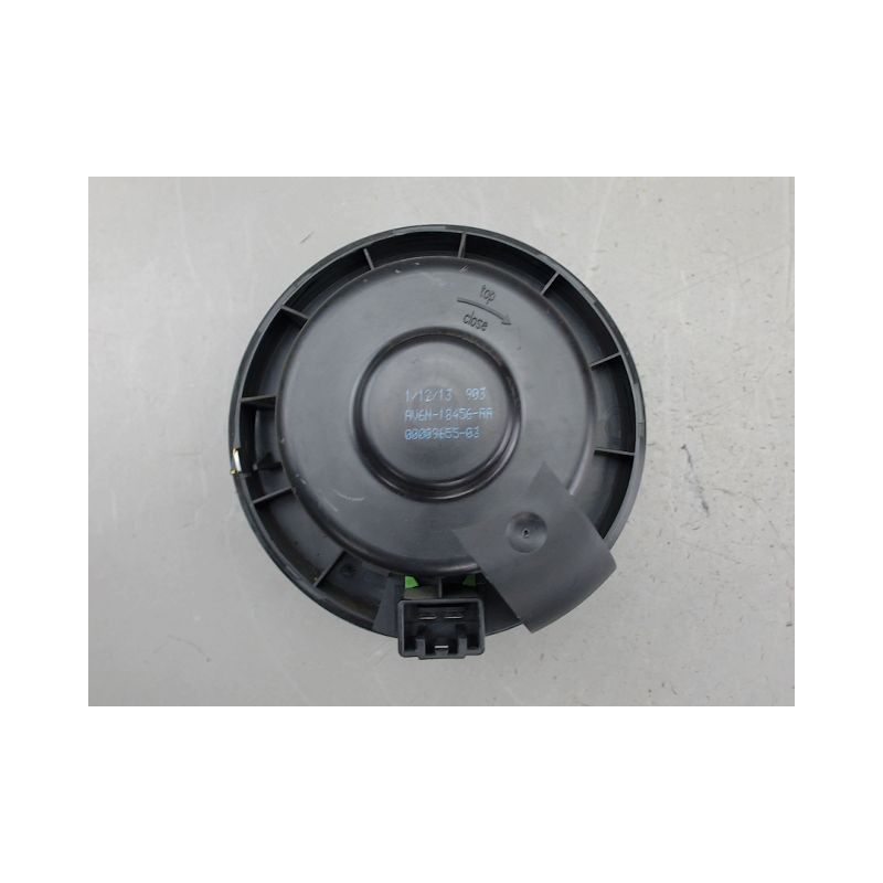 MOTEUR VENTILATEUR CHAUFFAGE VOLVO V40