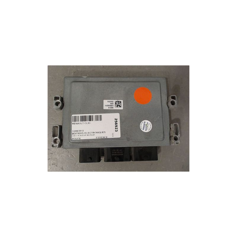 CALCULATEUR MOTEUR RENAULT CLIO