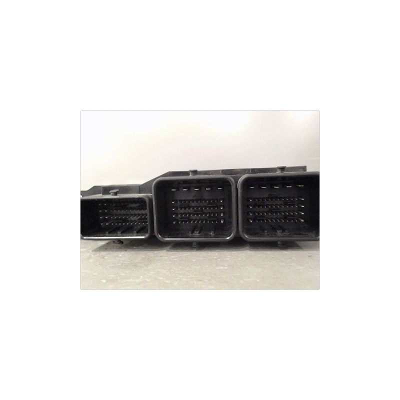 CALCULATEUR MOTEUR PEUGEOT 208